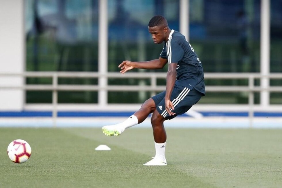 Vinicius tuvo su primera práctica en Real Madrid