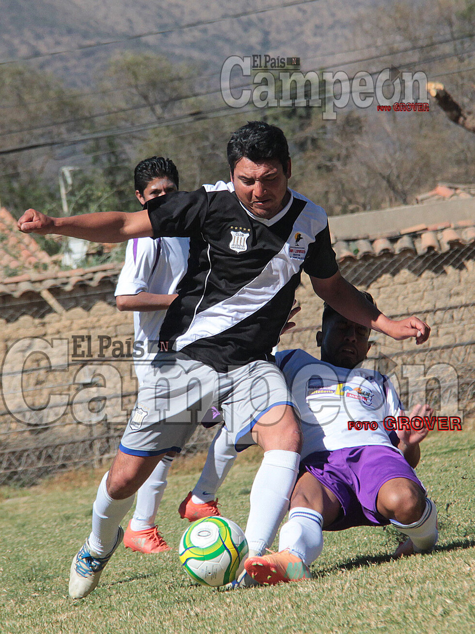 En marcha el certamen de fútbol en Méndez