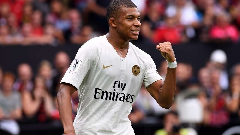Mbappé evita que el PSG tropiece en Francia