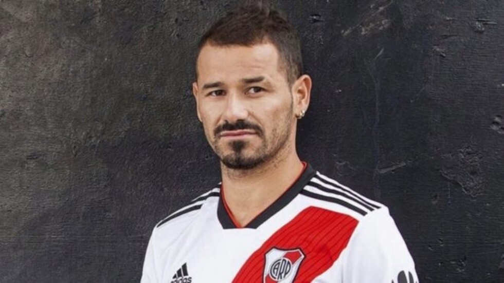 Se lesionó Rodrigo Mora en River y preocupa