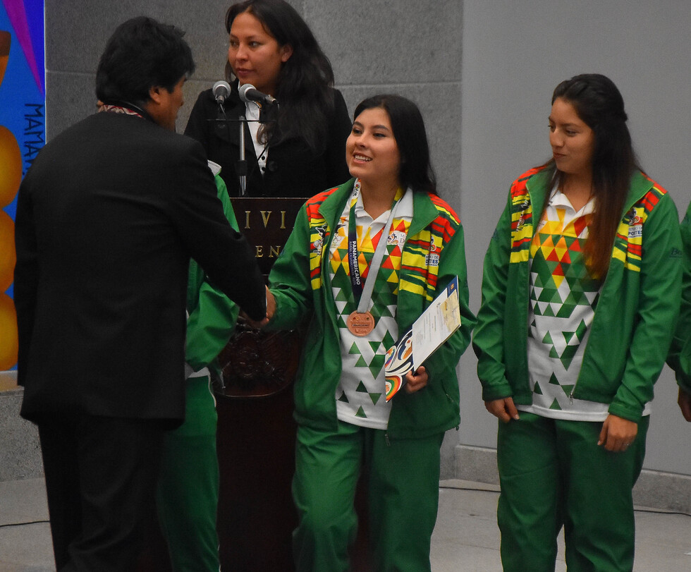 Ministerio de Deportes trabaja en una reglamentación de premios