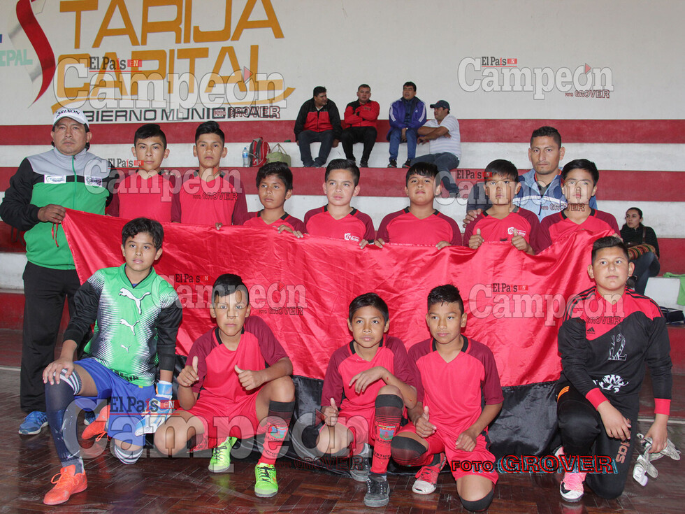 Cercado culminó lo más alto del futsal categoría sub-12