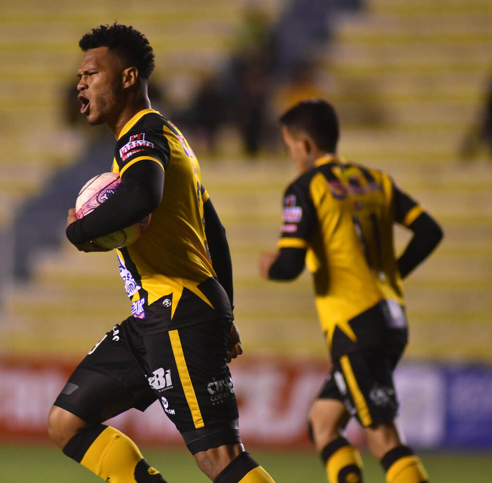 The Strongest ya piensa en Nacional Potosí