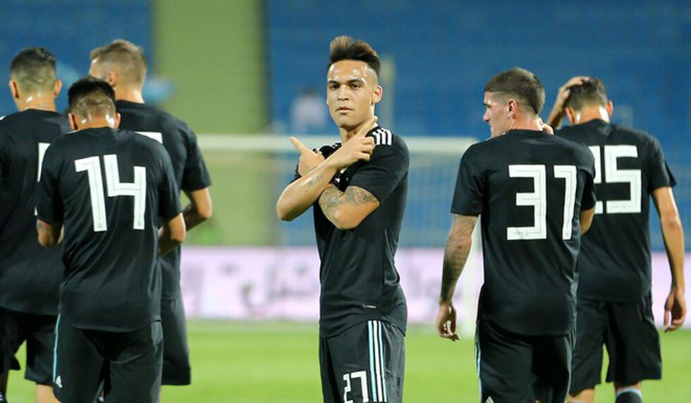 Argentina golea a Irak en la previa del partido ante Brasil