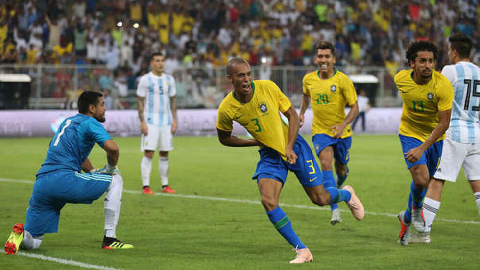 1-0. "Mirandazo" y triunfo de Brasil frente a Argentina
