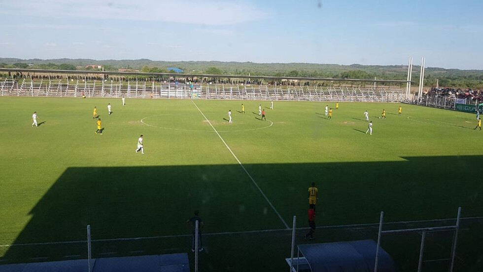 Petrolero goleó y quedó a un punto de zona de clasificación