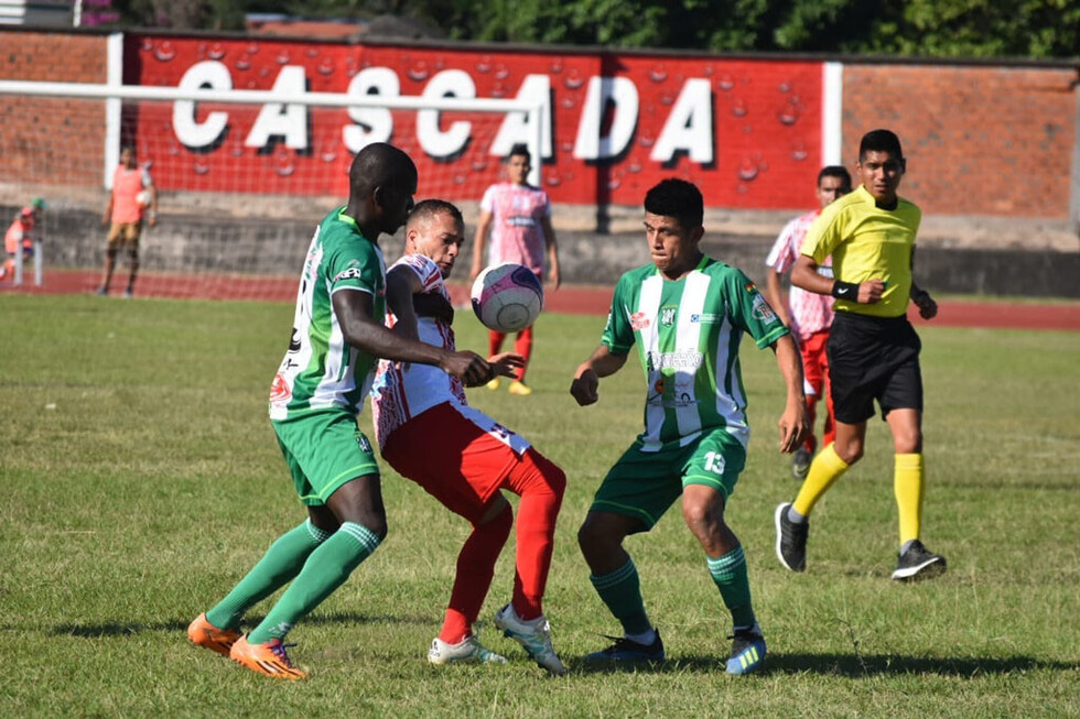 Ganó Bermejo y el desenlace del Grupo "C" quedó al "rojo vivo"