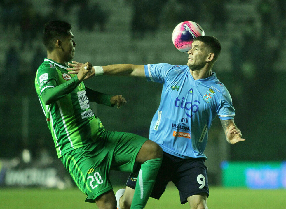 Choque de equipos cruceños con pronóstico reservado