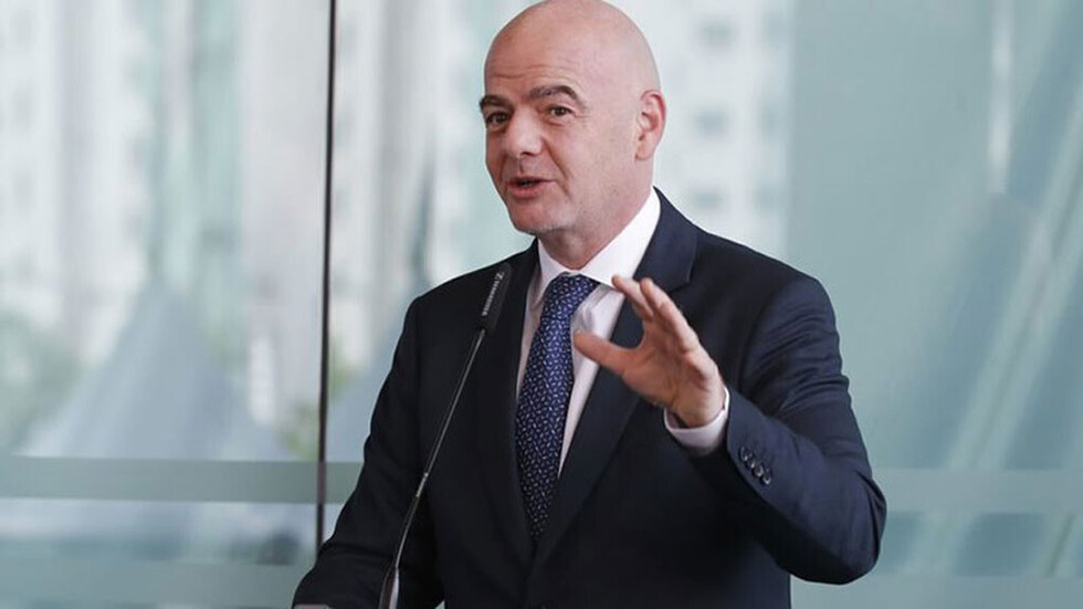 Infantino niega que amenazara si no jugaban la final
