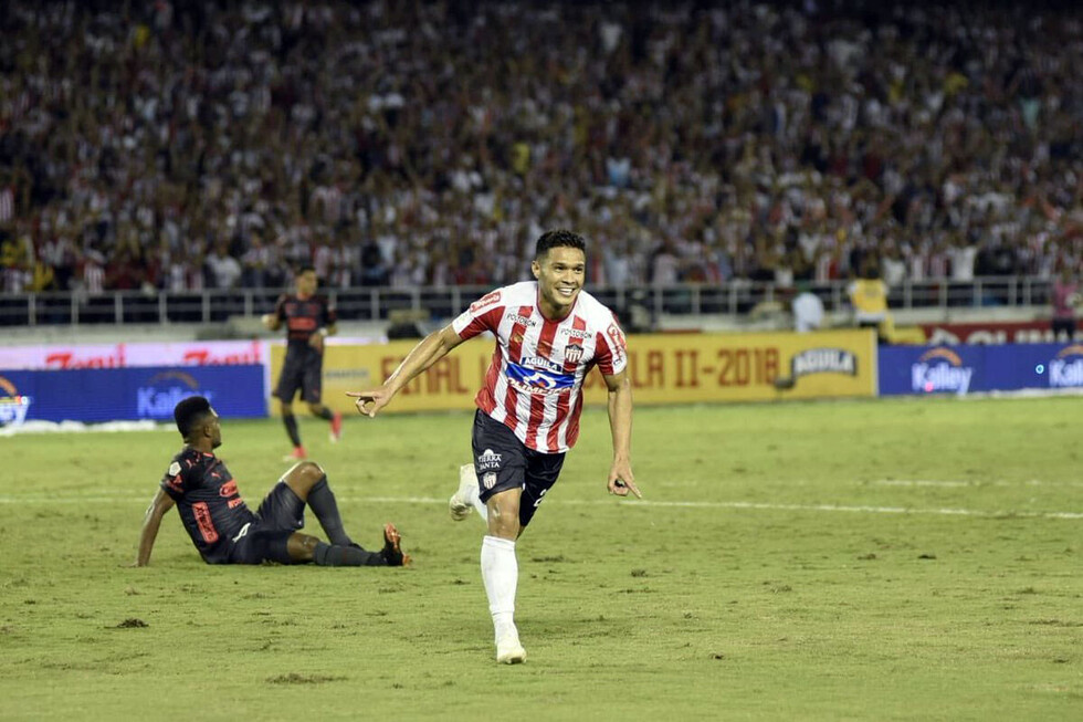 Un partido separa a Junior o Paranaense de la gloria