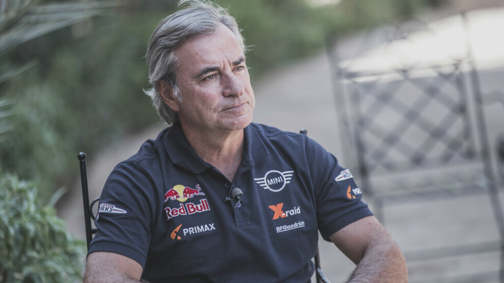 Sainz: "Tenemos el equipo más fuerte del Dakar 2019"