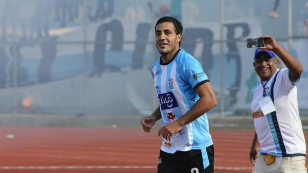 Real Potosí asegura los goles de “Chicho” Vogliotti