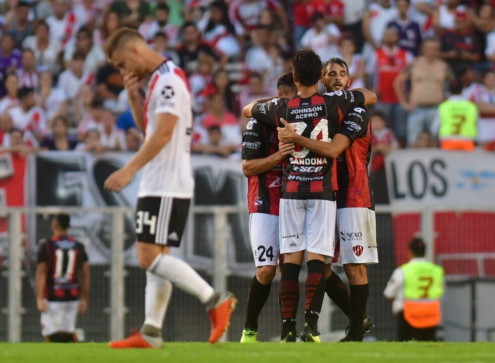 River no levanta cabeza y cae en Superliga