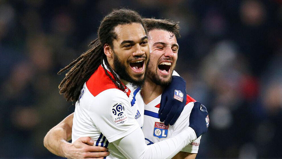 PSG obtiene su primera caída en Francia en manos del Lyon