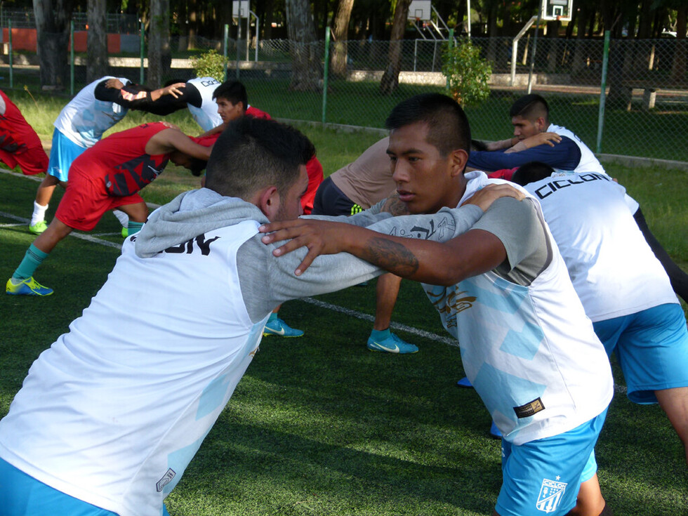 Calientan los motores para el  inicio de la Primera de la ATF