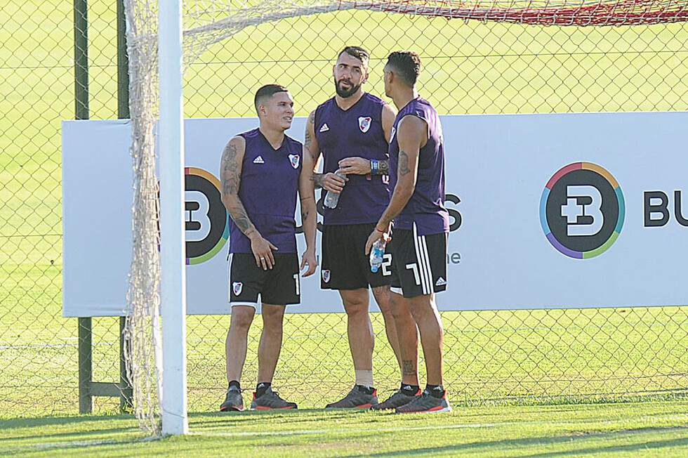 “A Juanfer hay que acompañarlo en este momento”