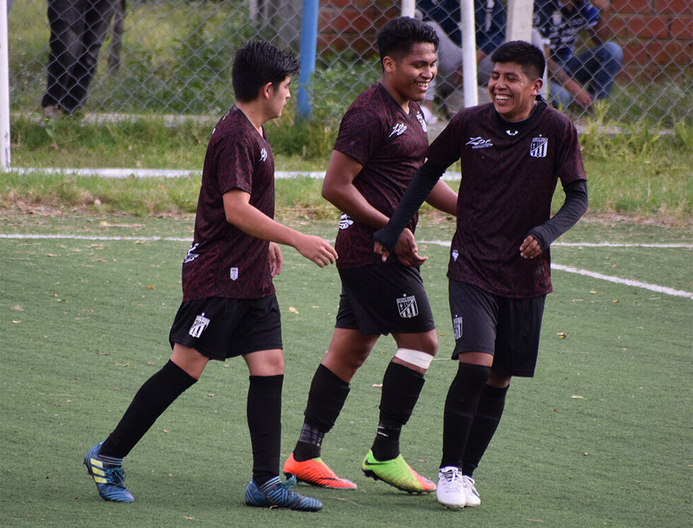 Fecha triple de Primera “A” en el estadio La Bombonera