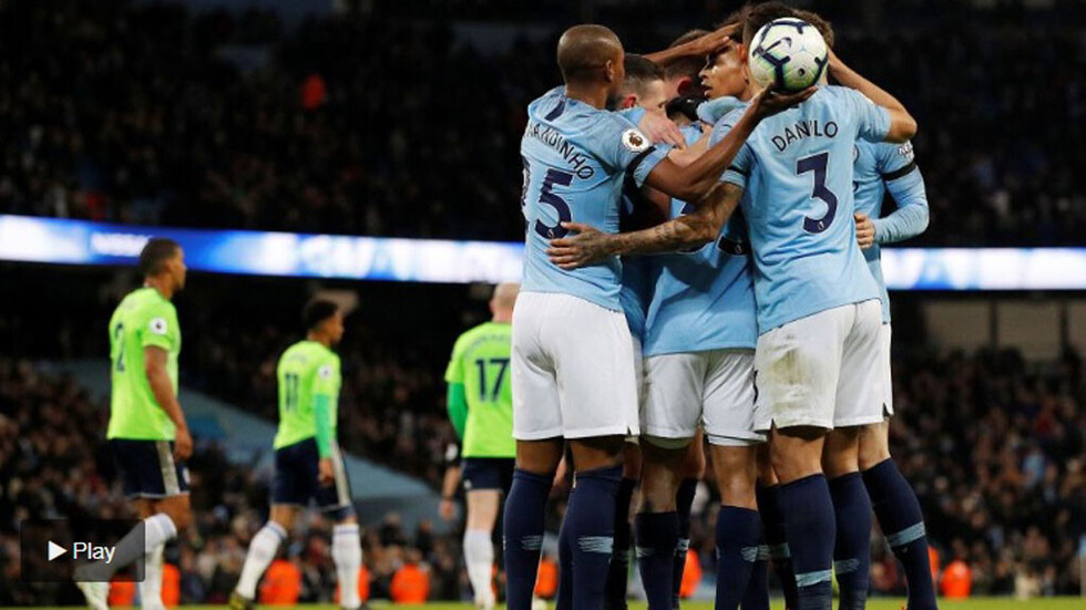 El City le ganó al Cardiff y retomó la cima inglesa