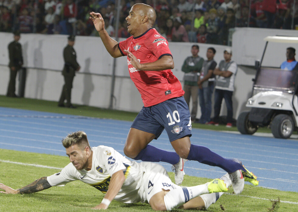 Wilstermann buscará dar el batacazo al Boca de Tevez