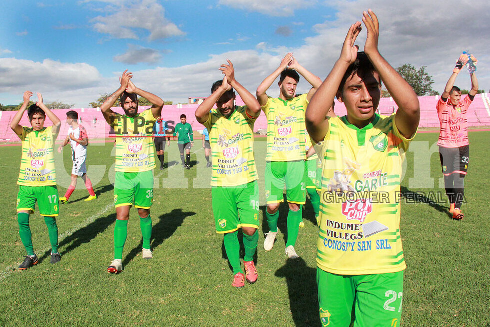 Tres clubes invictos en la recta final por el título de la ATF