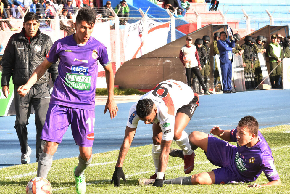 Real le gana a Nacional el clásico