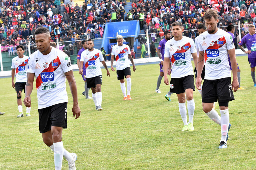Alberto Illanes: “Seguiremos peleando por ganar el campeonato”