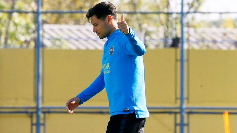 Mauro Zárate  será titular  en Boca