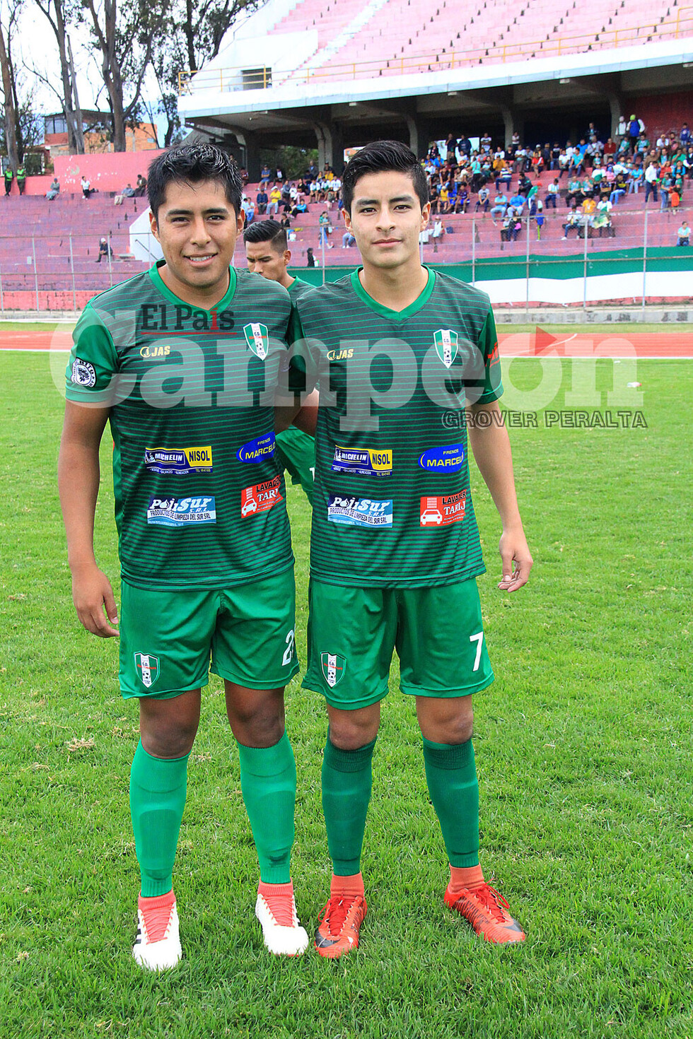 Tomayapo y Petrolero en un partido  de infarto