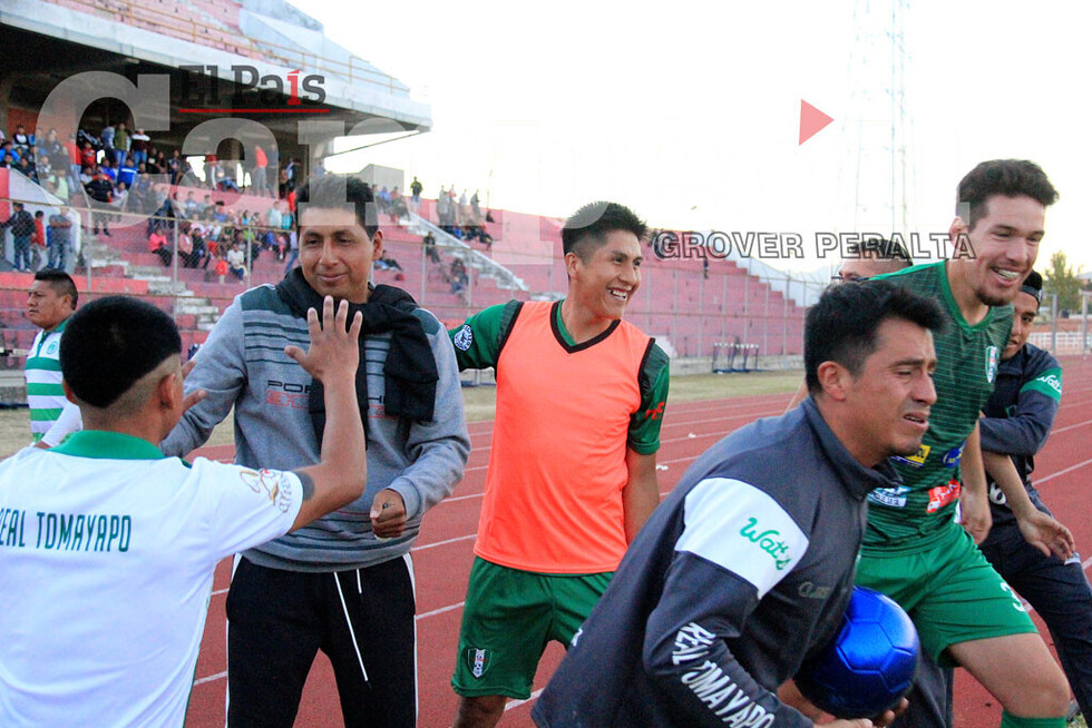 Horacio Pacheco: “El partido con Petrolero lo ganamos en el mediocampo”