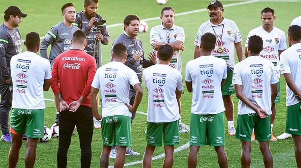 Francia superó a Bolivia por 2 goles a 0