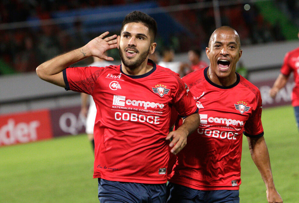 Clubes podrán incluir a seis extranjeros en un partido