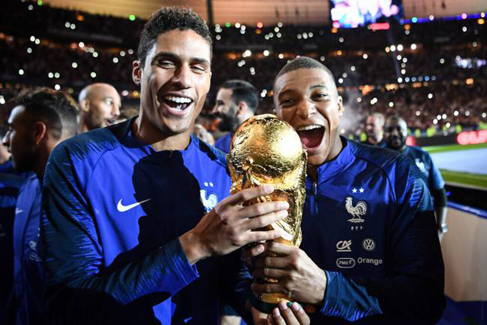 El vestuario del Real Madrid apuesta por Kylian Mbappé