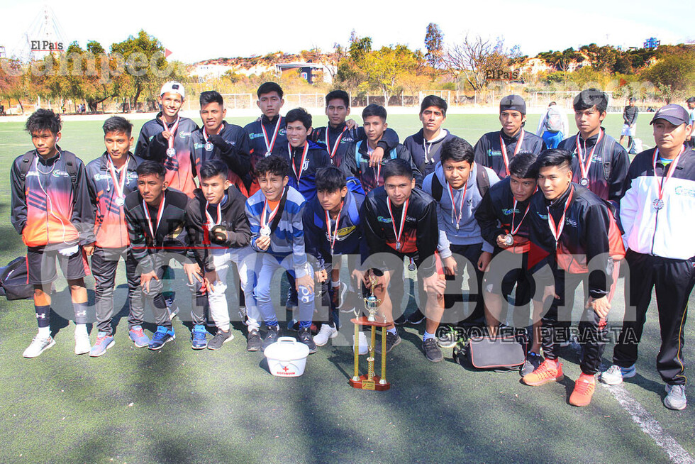 Postales del campeonato departamental sub-18 de fútbol