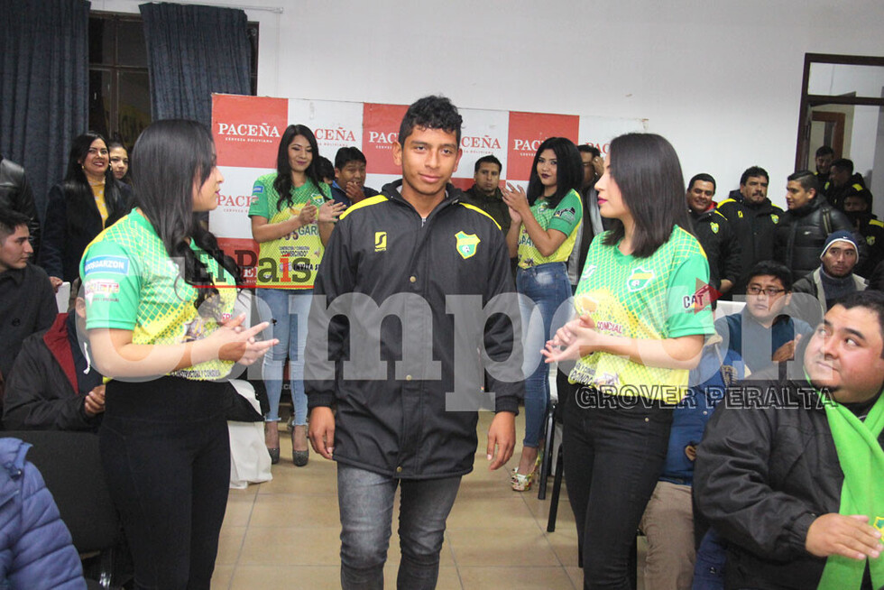 Senac exhibió en sociedad su plantel de Copa Simón Bolívar