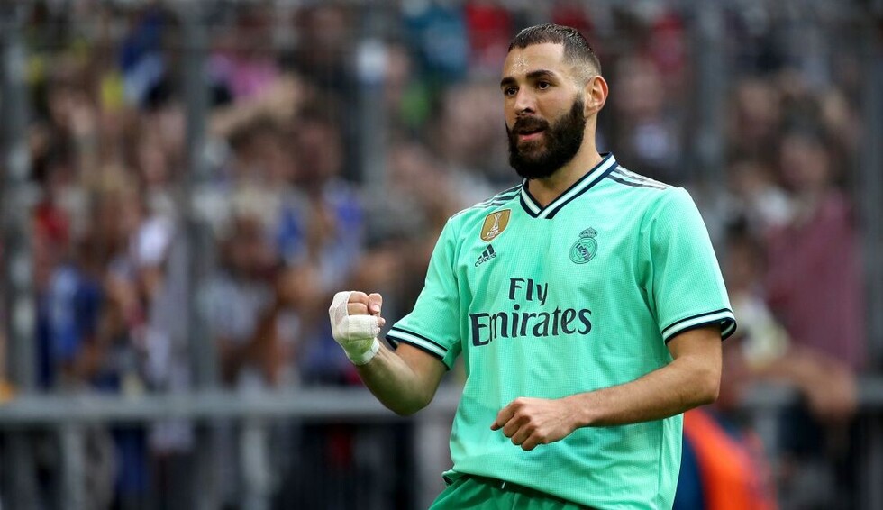 Benzema maquilla el caos defensivo de Real Madrid