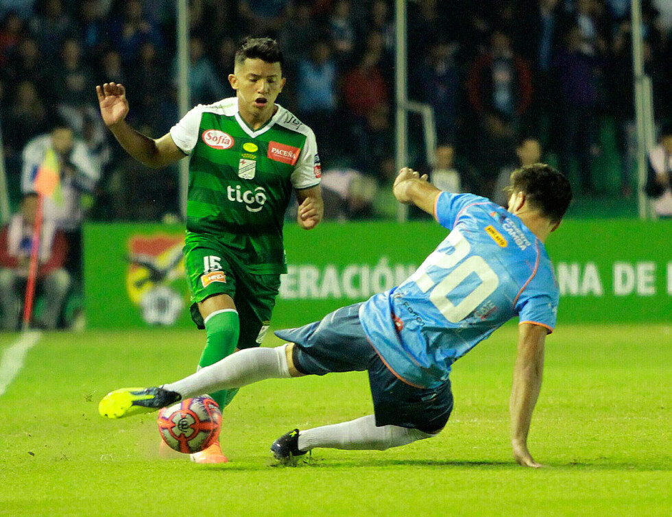 Blooming le ganó a Oriente Petrolero el clásico