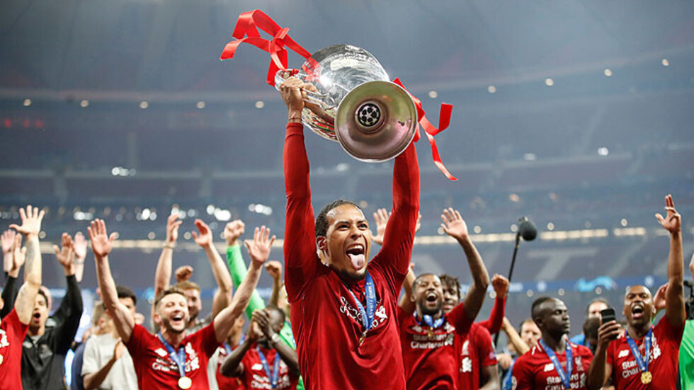El holandés Van Dijk fue elegido mejor jugador 2018-2019 UEFA