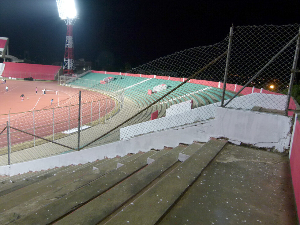 Compra del tablero para el estadio IV Centenario de Tarija ya fue realizada