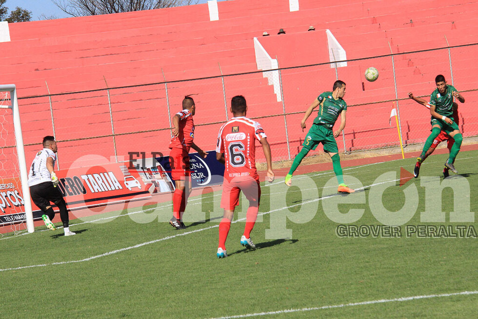 12 segundos, el violento gol de Tomayapo