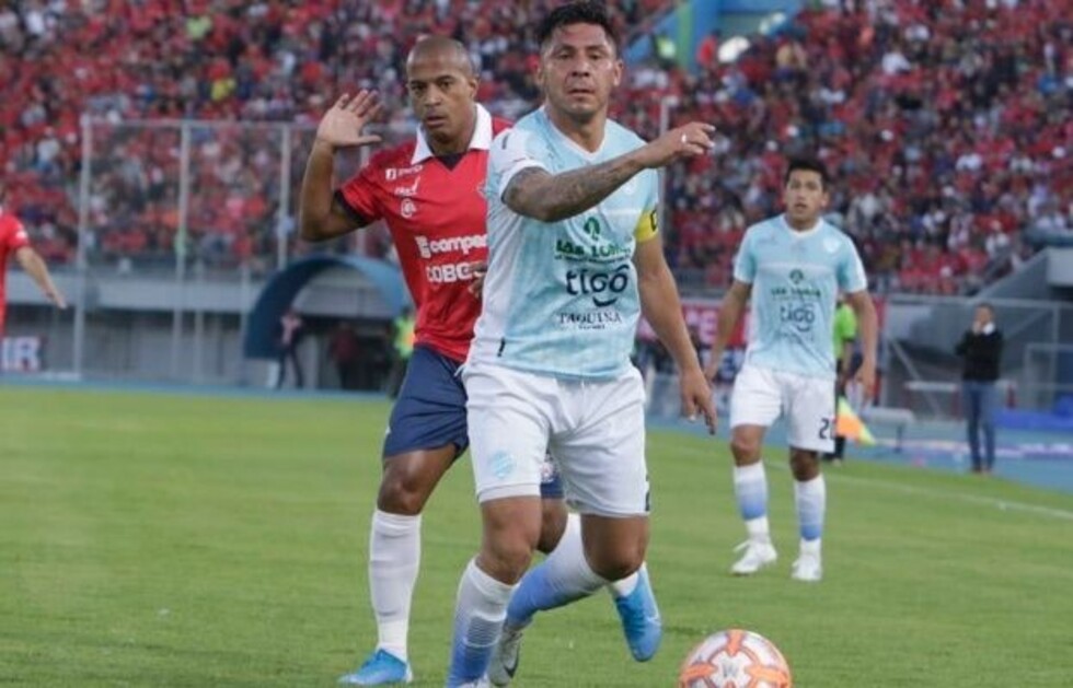 Aurora: Huayhuata está a disposición de Adorno