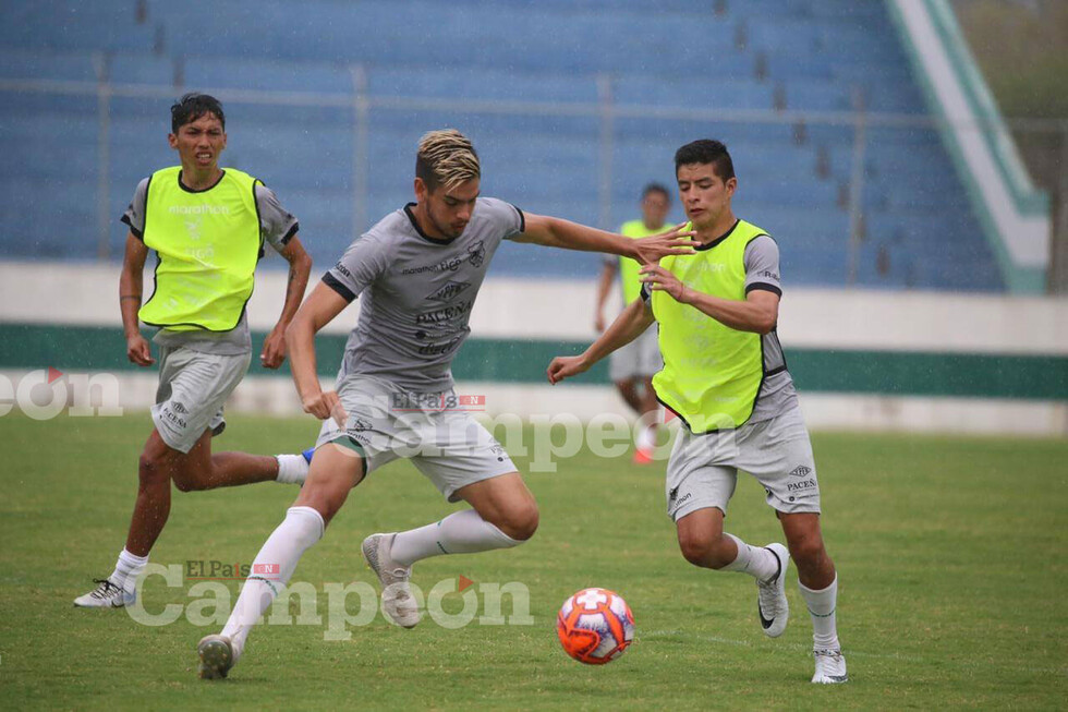 La última joya del fútbol tarijeño que está en la Verde