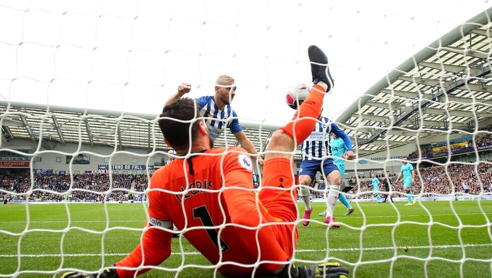 La impactante lesión de Lloris en la derrota de Tottenham