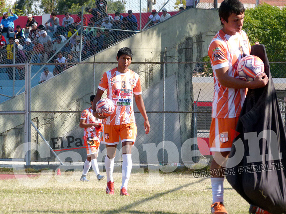 Empezó las 'llamativas' goleadas en la Simón Bolívar