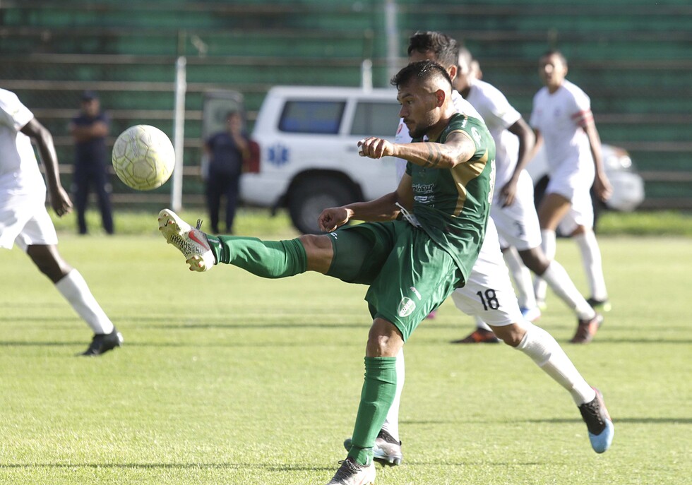 Tomayapo deja escapar el empate en la parte final del partido