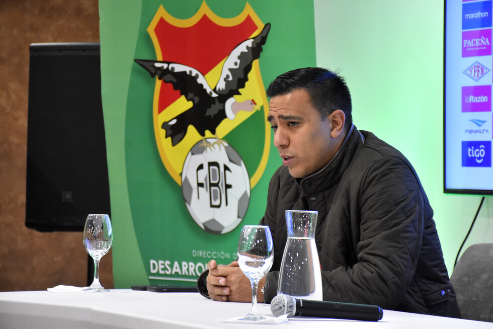 La Sub-23 arranca el trabajo bajo el mando de César Farías