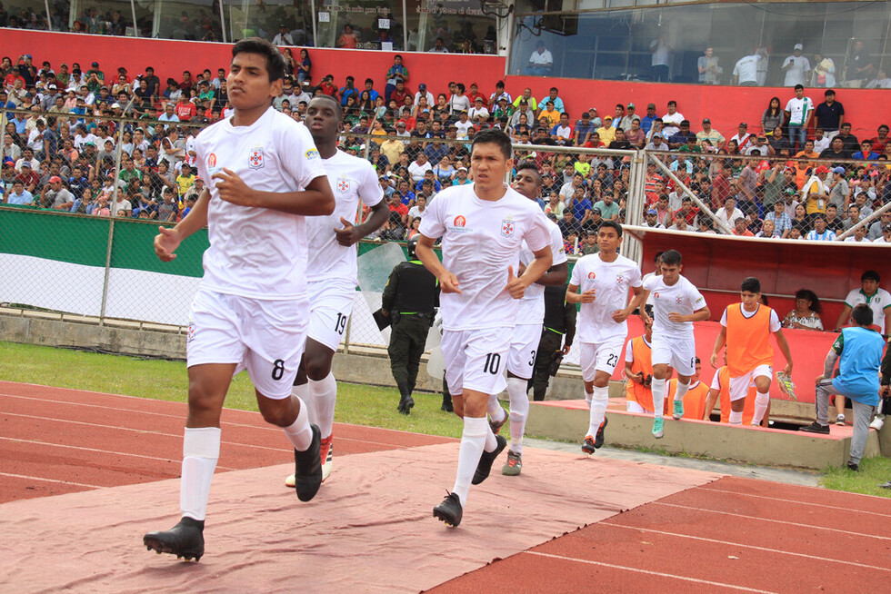 Se juega la primera final de la Copa Simón Bolívar