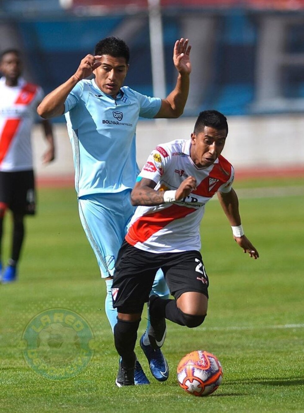 Kevin Romay firma por dos años más con Always Ready