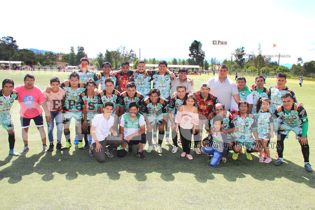 Postales de la fecha final del torneo oficial del fútbol gremial