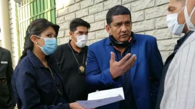 Detienen al presidente de la Federación Boliviana