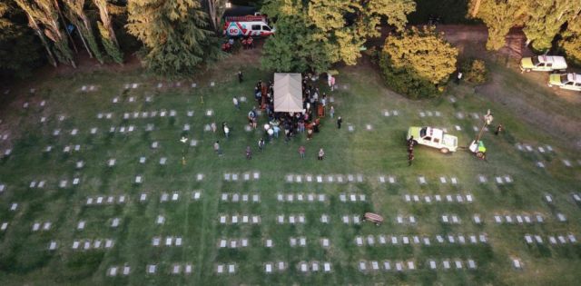 La familia y el entorno de Maradona lo despidieron en Jardín Bella Vista